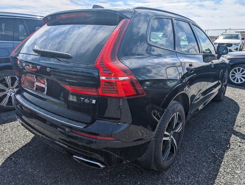 2021  XC60 T6 AWD R-Design in Laval, Quebec - 10 - w1024h768px