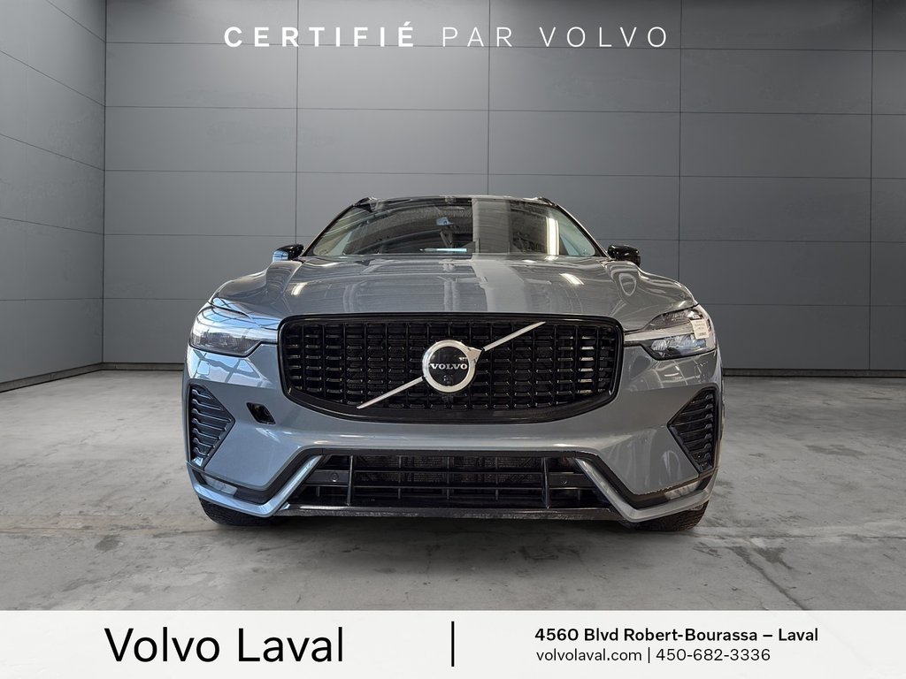 2023 Volvo XC60 Plus Dark Theme in Laval, Quebec - 2 - w1024h768px