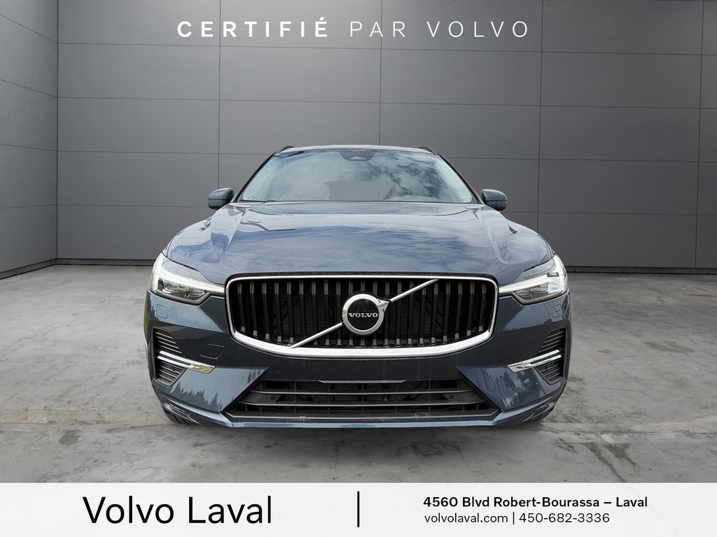 2023 Volvo XC60 Core in Laval, Quebec - 2 - w1024h768px