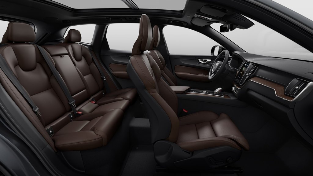 Volvo XC60 Ultra Dark Theme 2025 à Laval, Québec - 11 - w1024h768px