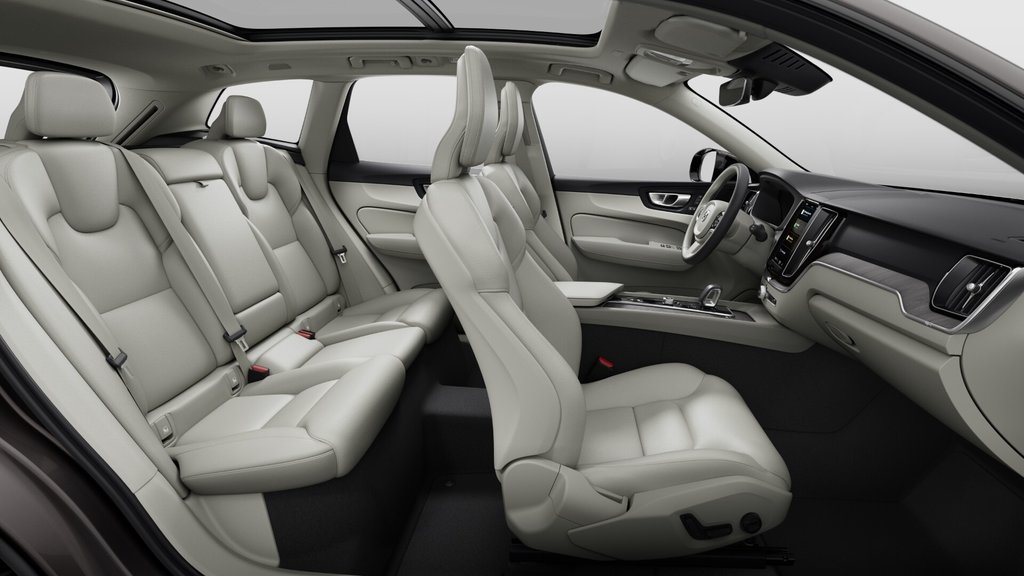 Volvo XC60 Plus Dark Theme 2025 à Laval, Québec - 11 - w1024h768px
