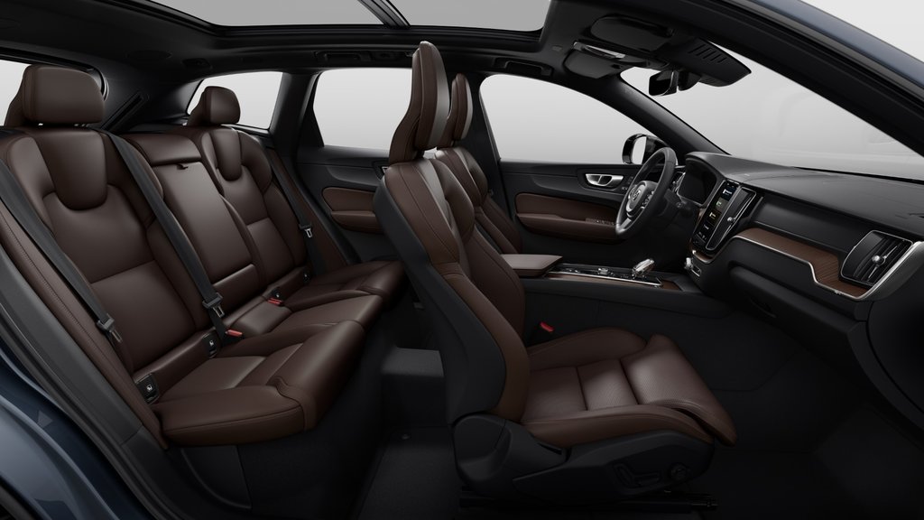 Volvo XC60 Ultra Dark Theme 2025 à Laval, Québec - 11 - w1024h768px