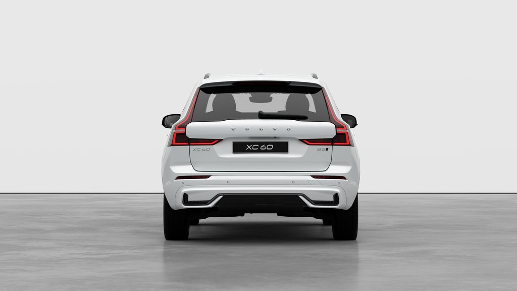 Volvo XC60 Core Dark Theme 2026 à Laval, Québec - 6 - w1024h768px