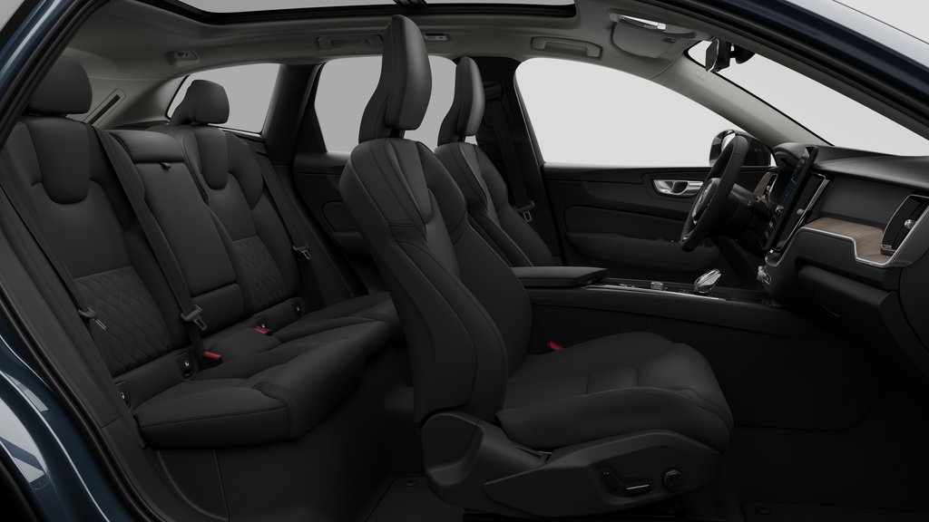 Volvo XC60 Plus Dark Theme 2026 à Laval, Québec - 13 - w1024h768px