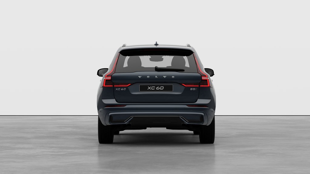 Volvo XC60 Plus Dark Theme 2026 à Laval, Québec - 6 - w1024h768px