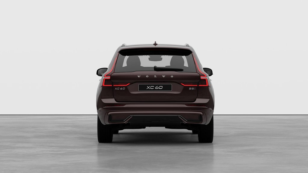 2026 Volvo XC60 Plus Dark Theme in Laval, Quebec - 6 - w1024h768px