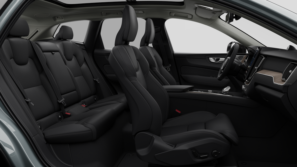 2026 Volvo XC60 Ultra Dark Theme in Laval, Quebec - 13 - w1024h768px