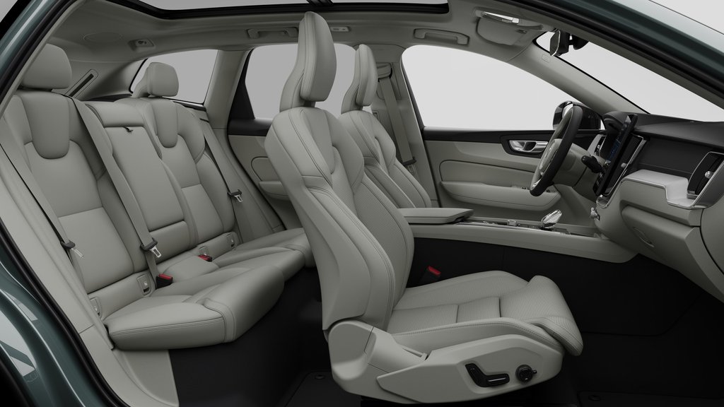 Volvo XC60 Ultra Dark Theme 2026 à Laval, Québec - 13 - w1024h768px