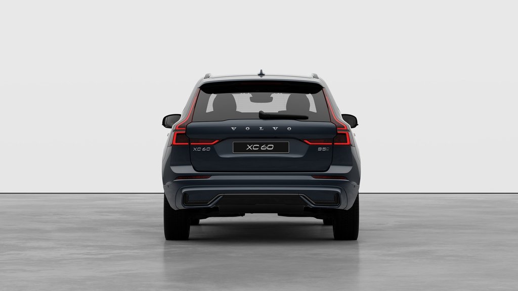 2027 Volvo XC60 Plus (Dark Theme) in Laval, Quebec - 6 - w1024h768px