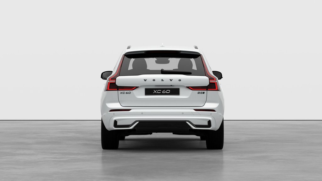 2027 Volvo XC60 Ultra Black Edition in Laval, Quebec - 6 - w1024h768px