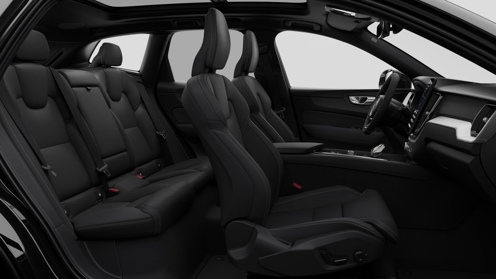 Volvo XC60 Plus Black Edition 2027 à Laval, Québec - 13 - w1024h768px