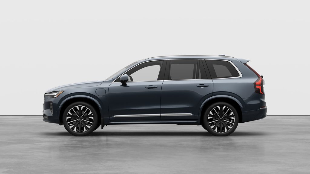 Volvo XC90 PLUG-IN HYBRID Ultra Bright Theme 2025 à Laval, Québec - 8 - w1024h768px