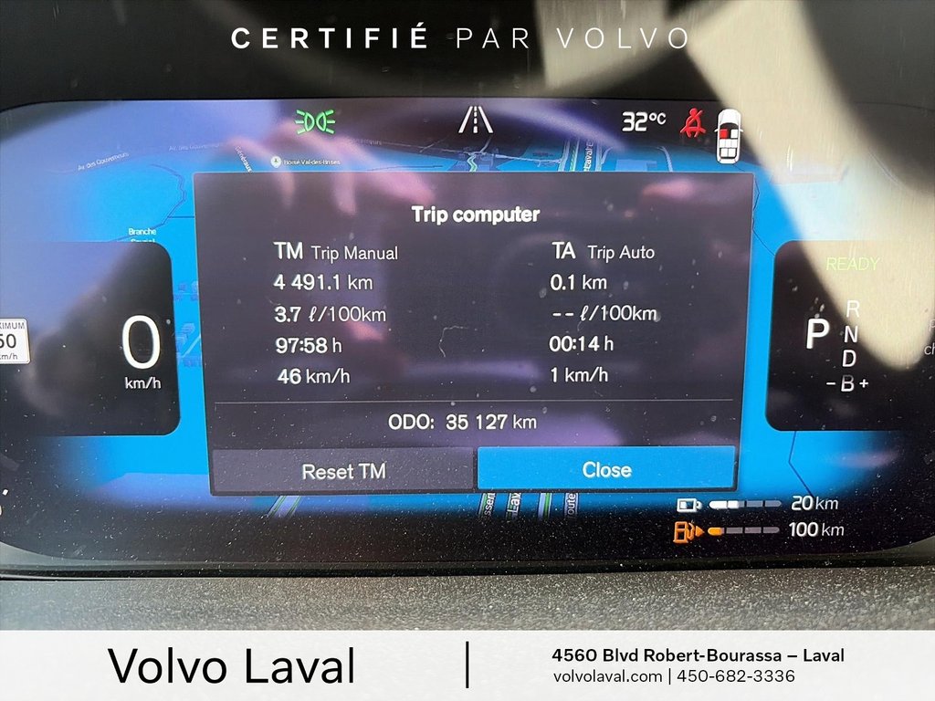 2025 Volvo XC90 Plug-In Hybrid Ultra Bright Theme in Laval, Quebec - 12 - w1024h768px