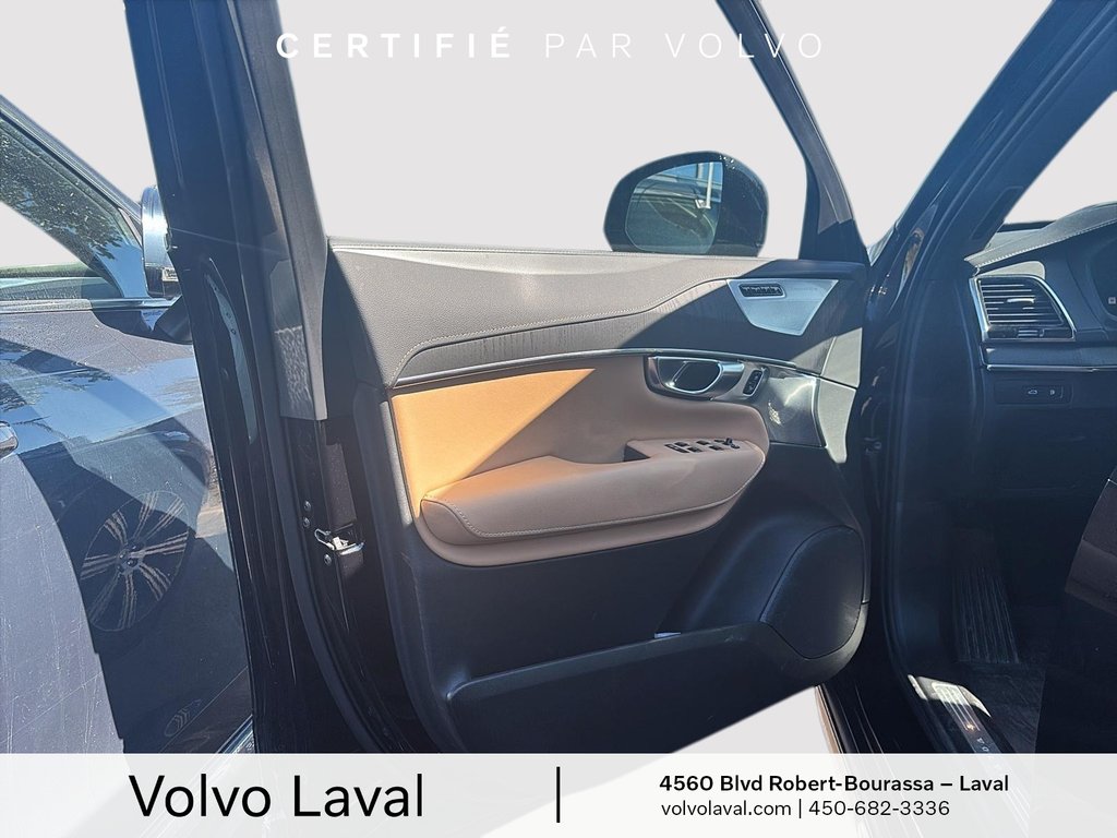 Volvo XC90 Plug-In Hybrid Ultra Bright Theme 2025 à Laval, Québec - 9 - w1024h768px