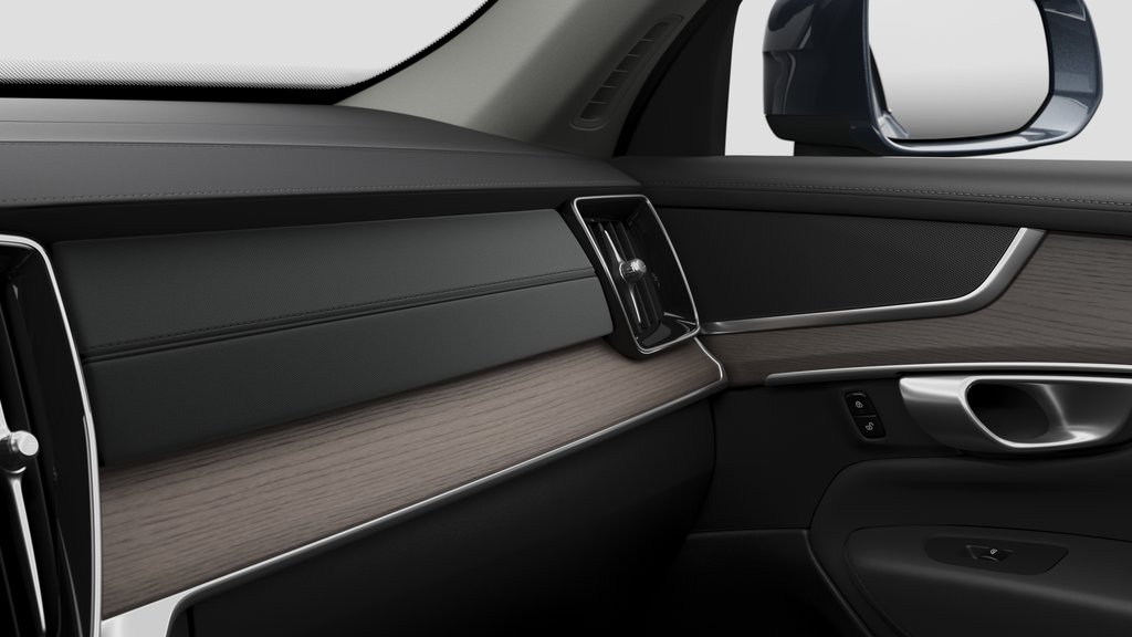 2026 Volvo XC90 Plug-In Hybrid Core Bright Theme in Laval, Quebec - 9 - w1024h768px