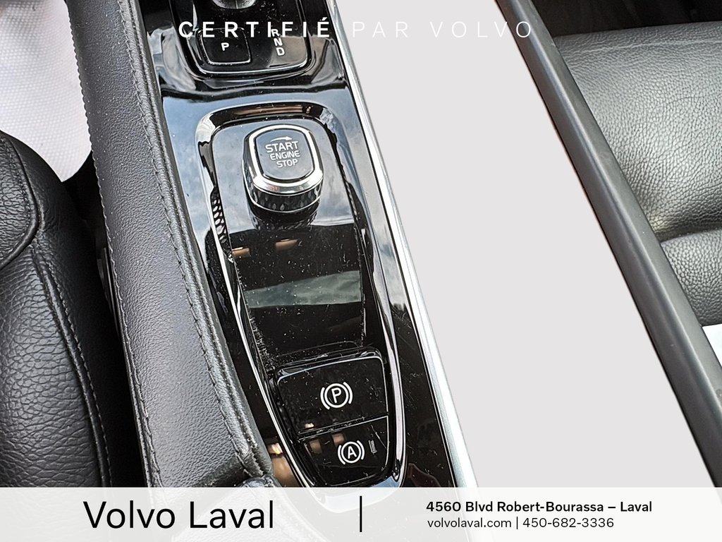 Volvo XC90 Recharge Plus Dark Theme 2023 à Laval, Québec - 21 - w1024h768px