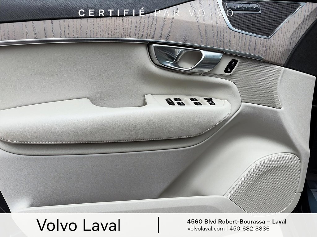 Volvo XC90 Recharge Plus Bright Theme 2023 à Laval, Québec - 10 - w1024h768px