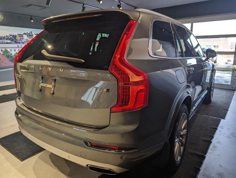 2019  XC90 T6 AWD Inscription in Laval, Quebec - 5 - w1024h768px