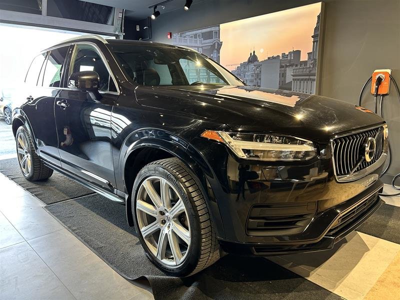 2020  XC90 T8 eAWD Momentum in Laval, Quebec - 5 - w1024h768px
