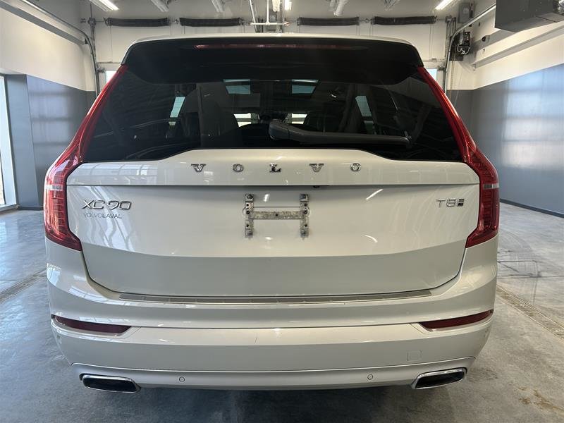 2020  XC90 T8 eAWD Momentum in Laval, Quebec - 3 - w1024h768px