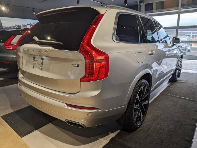 2020  XC90 T6 AWD Momentum (7-Seat) in Laval, Quebec - 3 - w1024h768px