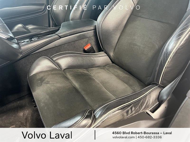 2021 Volvo XC90 T6 AWD R-Design 7 Seater in Laval, Quebec - 24 - w1024h768px