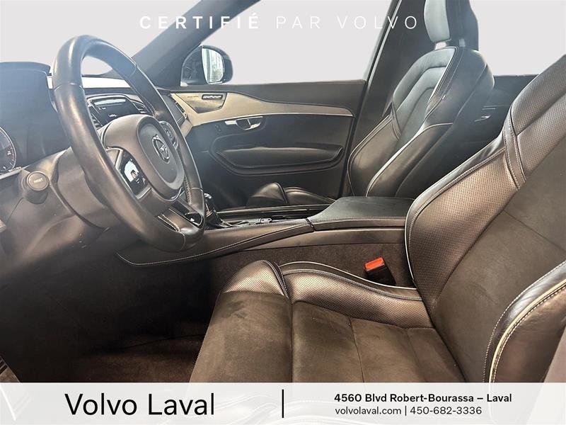 2021 Volvo XC90 T6 AWD R-Design 7 Seater in Laval, Quebec - 13 - w1024h768px