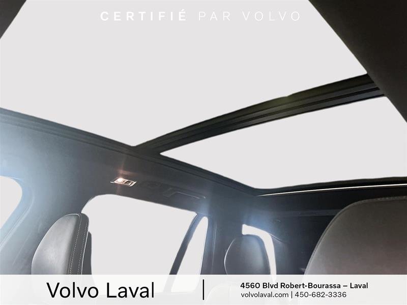 Volvo XC90 T6 AWD R-Design 7 Seater 2021 à Laval, Québec - 24 - w1024h768px