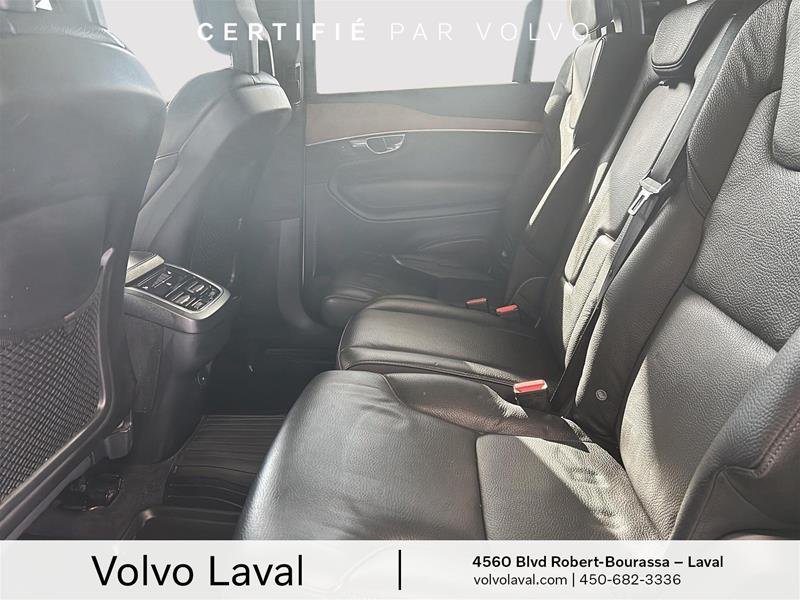 Volvo XC90 T6 AWD Momentum (7-Seat) 2021 à Laval, Québec - 12 - w1024h768px