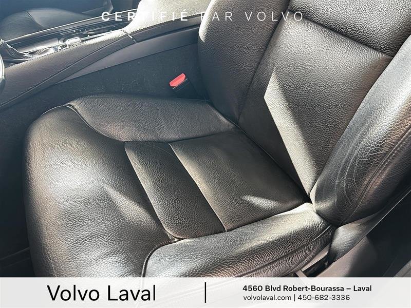 Volvo XC90 T6 AWD Momentum (7-Seat) 2021 à Laval, Québec - 10 - w1024h768px