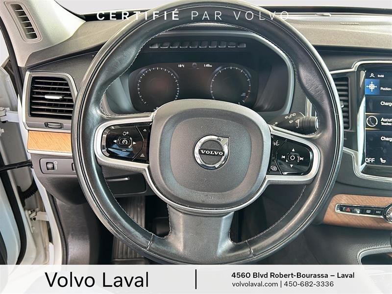 Volvo XC90 T6 AWD Momentum (7-Seat) 2021 à Laval, Québec - 13 - w1024h768px