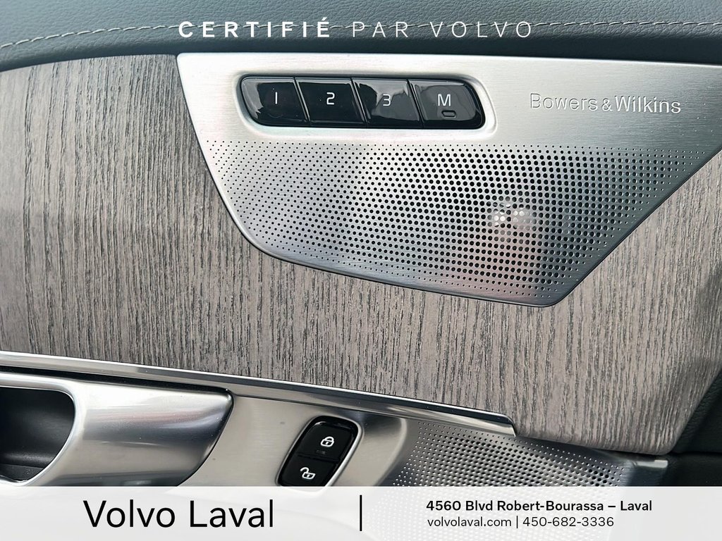 Volvo XC90 Ultimate Bright Theme 2023 à Laval, Québec - 13 - w1024h768px
