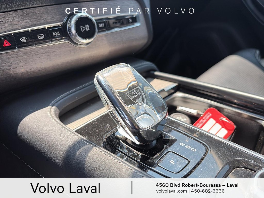 Volvo XC90 Ultimate Dark Theme 2023 à Laval, Québec - 15 - w1024h768px
