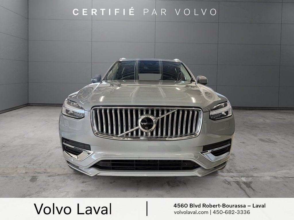 Volvo XC90 Plus Bright Theme 2024 à Laval, Québec - 2 - w1024h768px