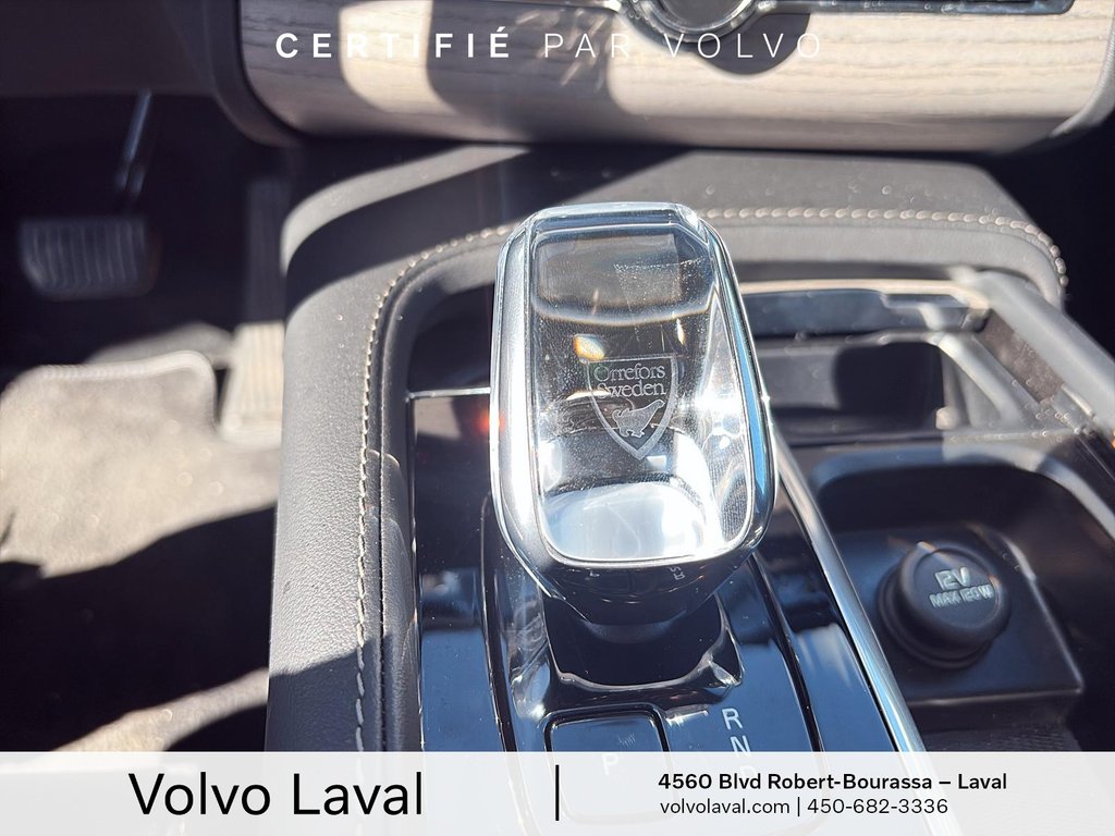 2024 Volvo XC90 Ultimate Bright Theme in Laval, Quebec - 13 - w1024h768px