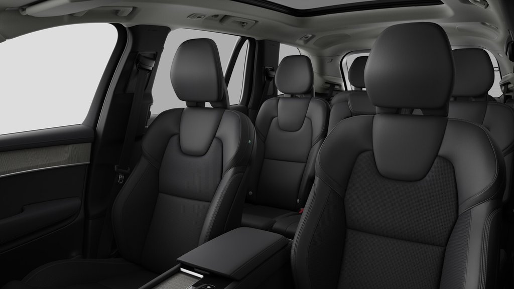Volvo XC90 Ultra Bright Theme 2027 à Laval, Québec - 12 - w1024h768px