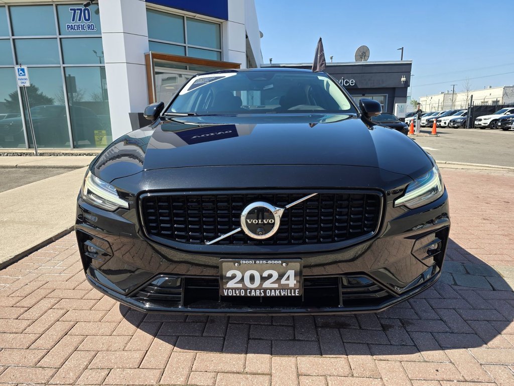 2024 Volvo S60 PLUS DARK THEME-3