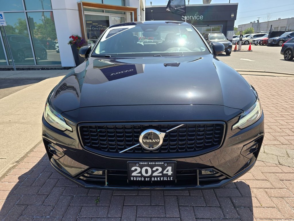 2024 Volvo S60 PLUS DARK THEME-3