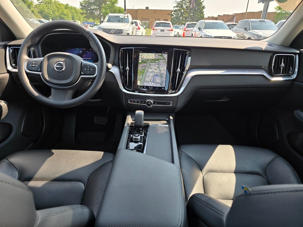 2024 Volvo S60 CORE DARK THEME-4