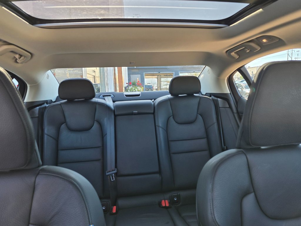 2024 Volvo S60 PLUS DARK THEME-6