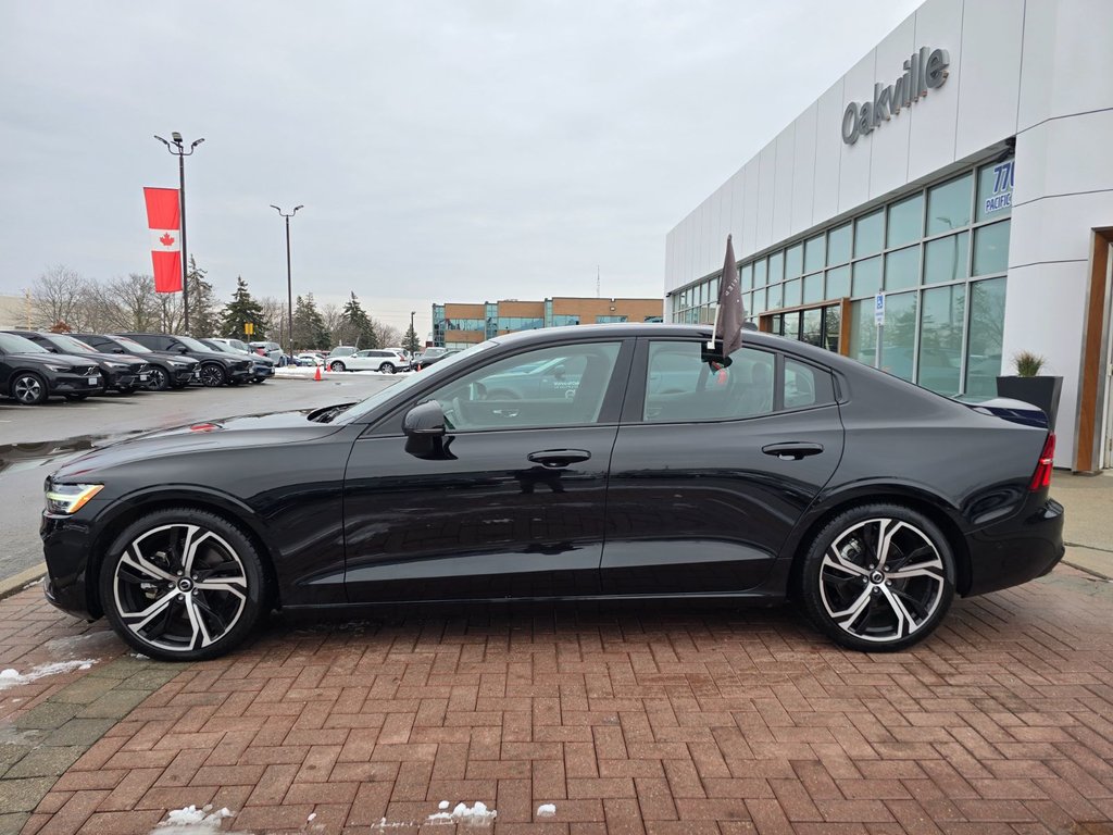 2024 Volvo S60 PLUS DARK THEME-7