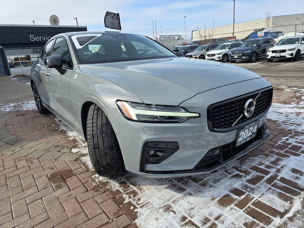 2024 Volvo S60 PLUS DARK THEME-5
