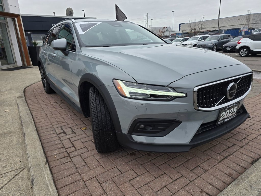 2025 Volvo V60 CROSS COUNTRY PLUS-5