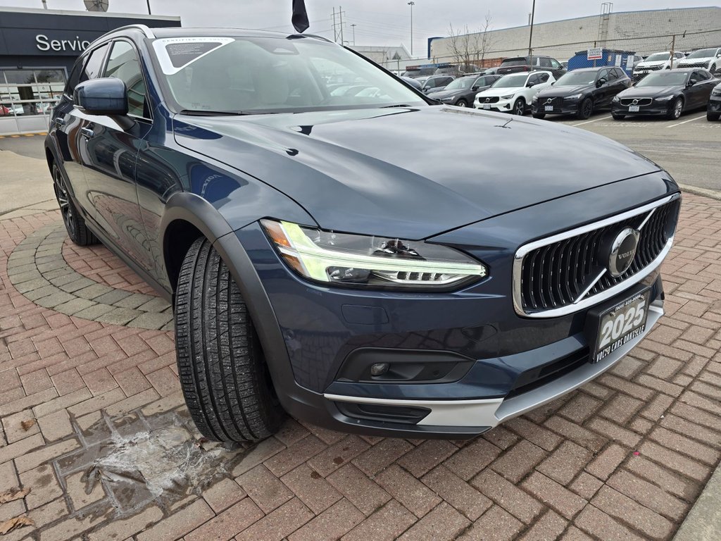 2025 Volvo V90 CROSS COUNTRY PLUS-5