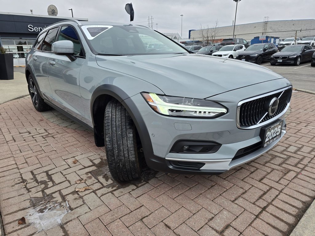 2025 Volvo V90 CROSS COUNTRY PLUS-5