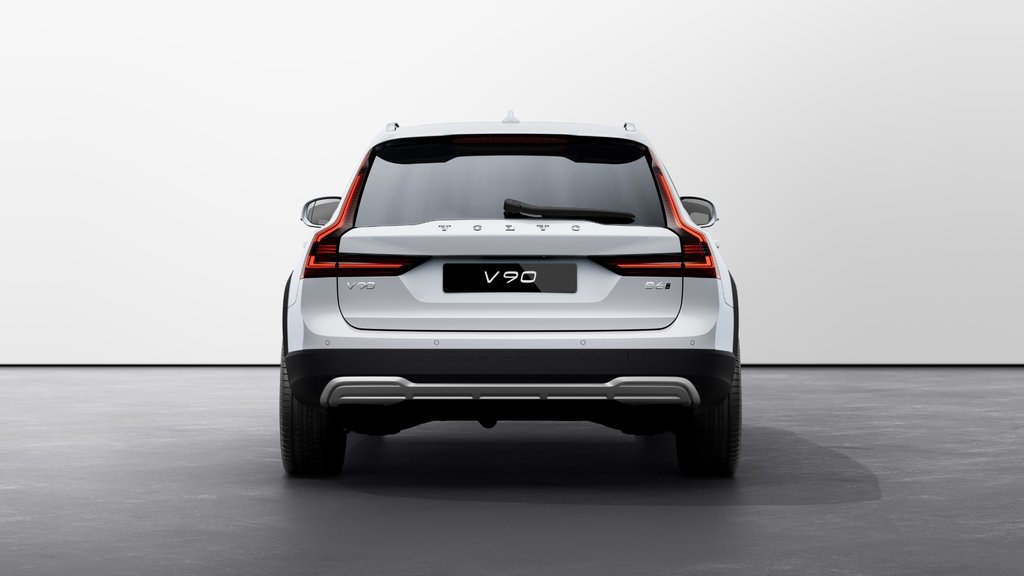 2026 Volvo V90 Cross Country Ultra-2