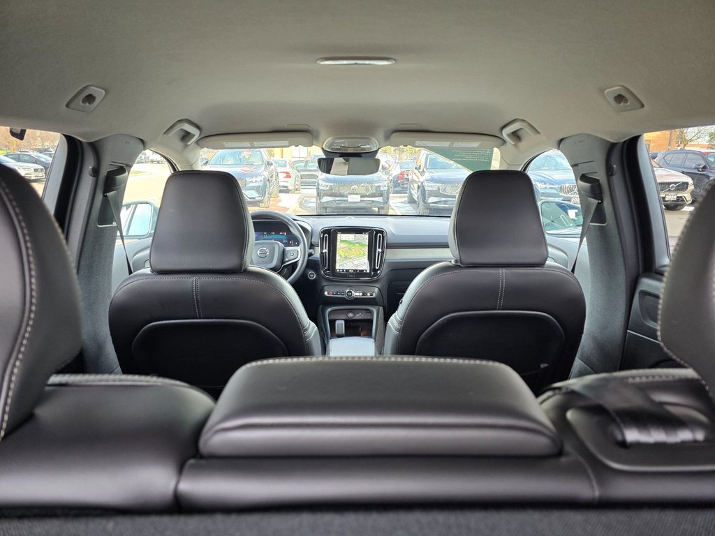 2025 Volvo XC40 CORE BRIGHT THEME-6