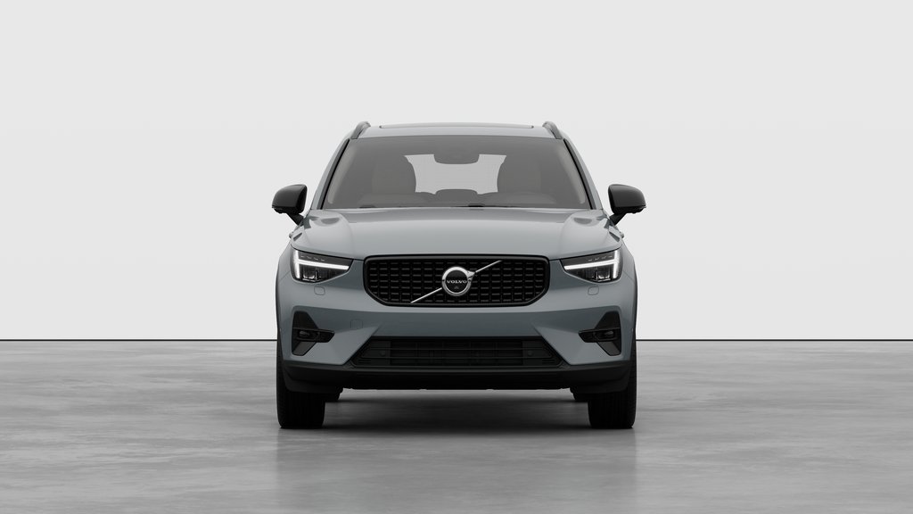 2026 Volvo XC40 Plus Dark Theme-4