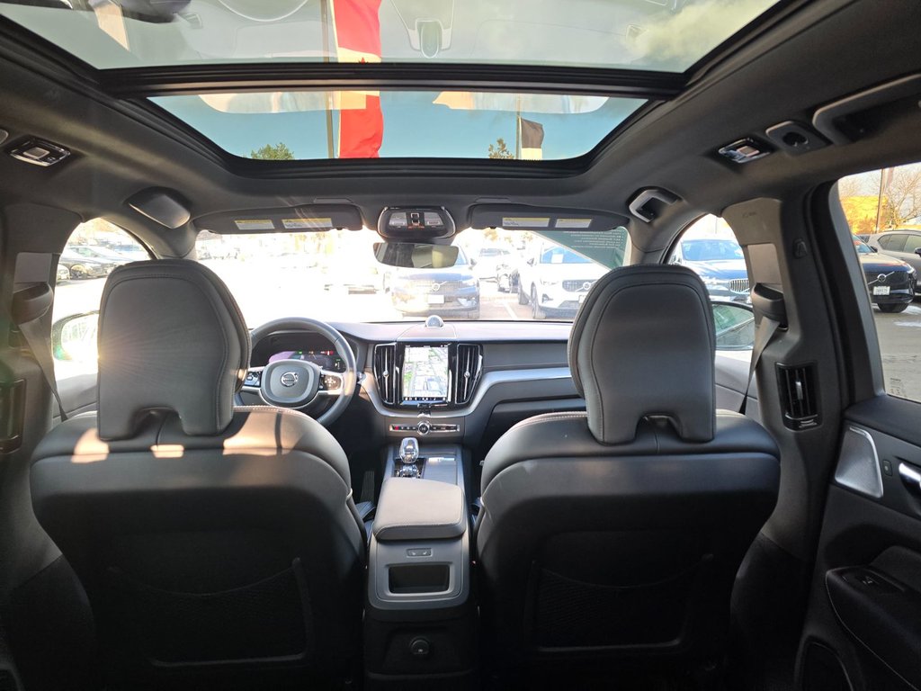 2023 Volvo XC60 RECHARGE ULTIMATE DARK THEME-6