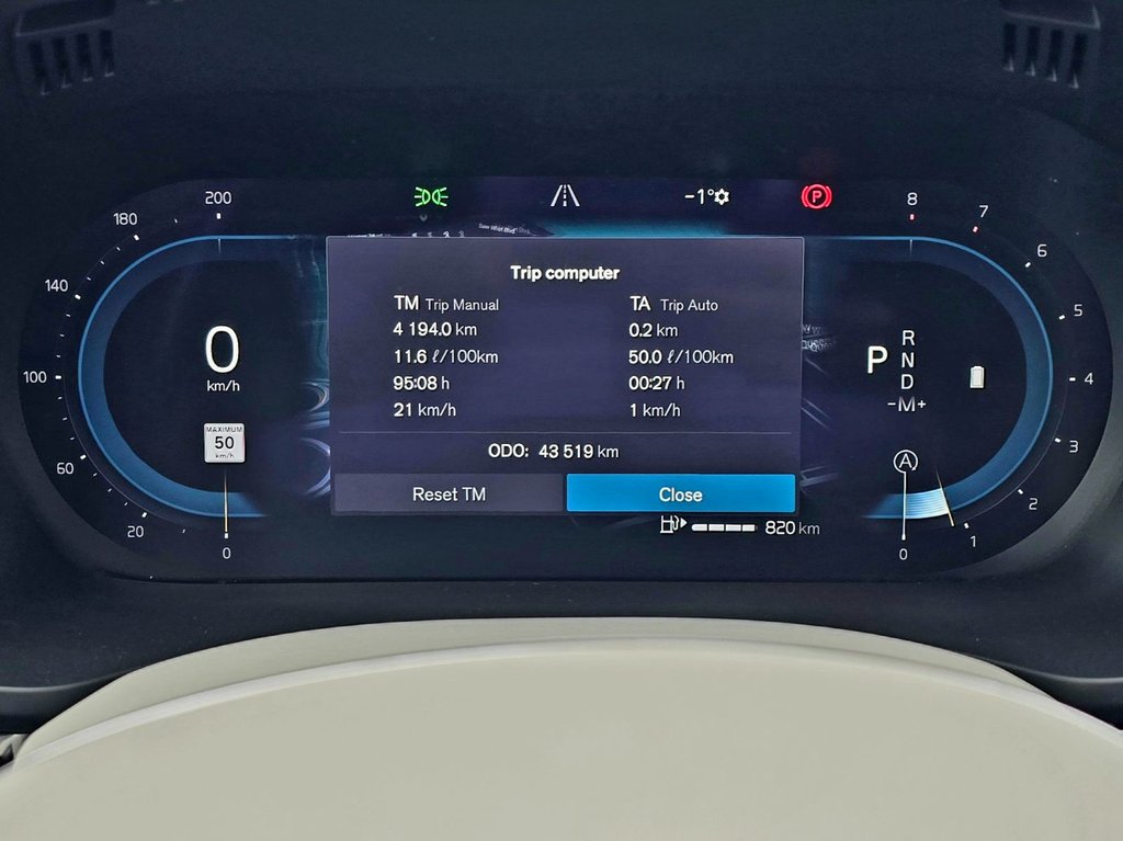 2022 Volvo XC60 INSCRIPTION-1